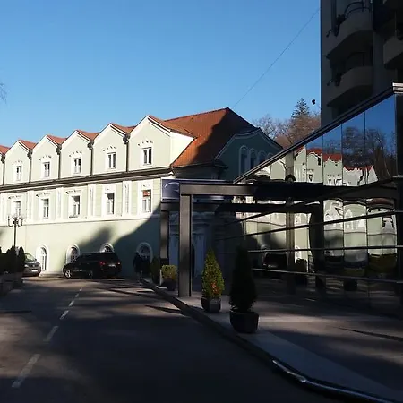 Slavica *