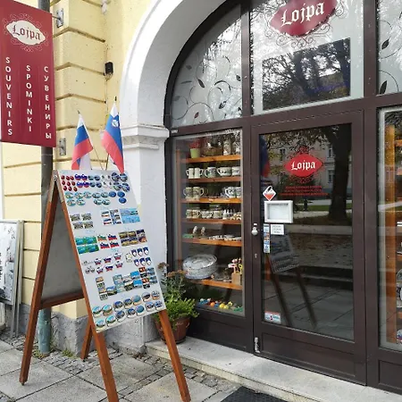Slavica